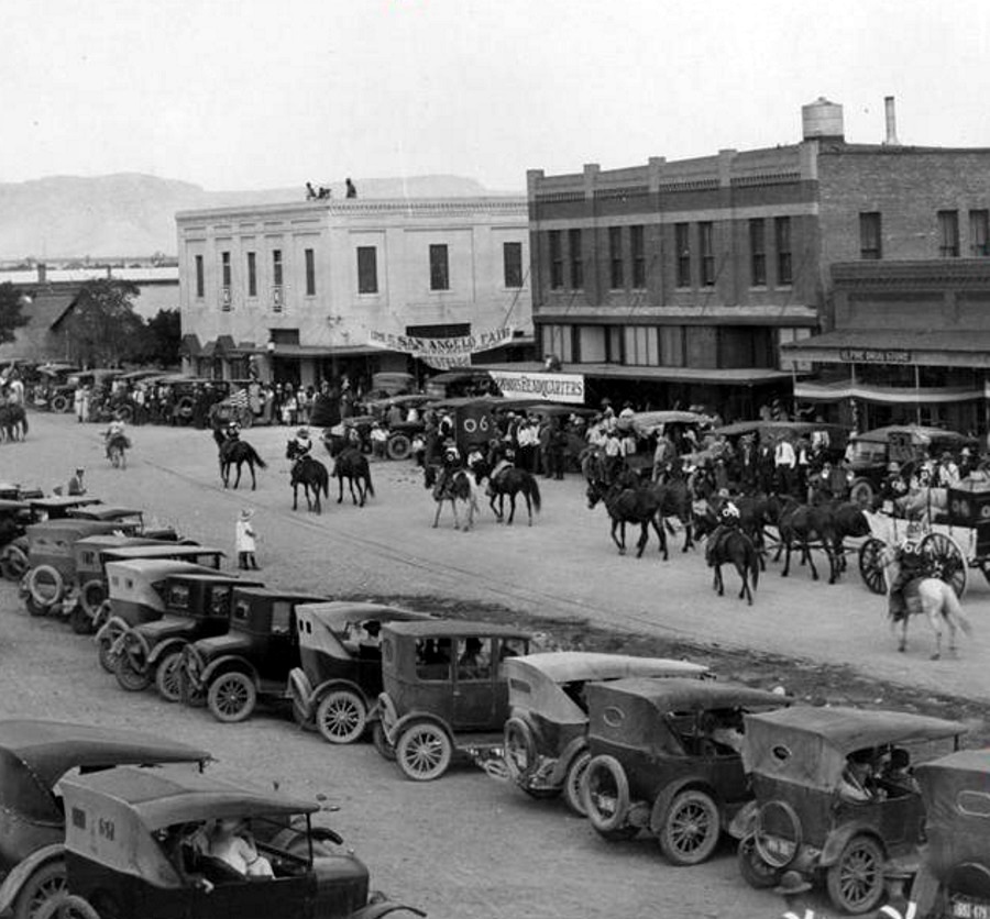 Alpine Texas Rodeo Parade 1926
