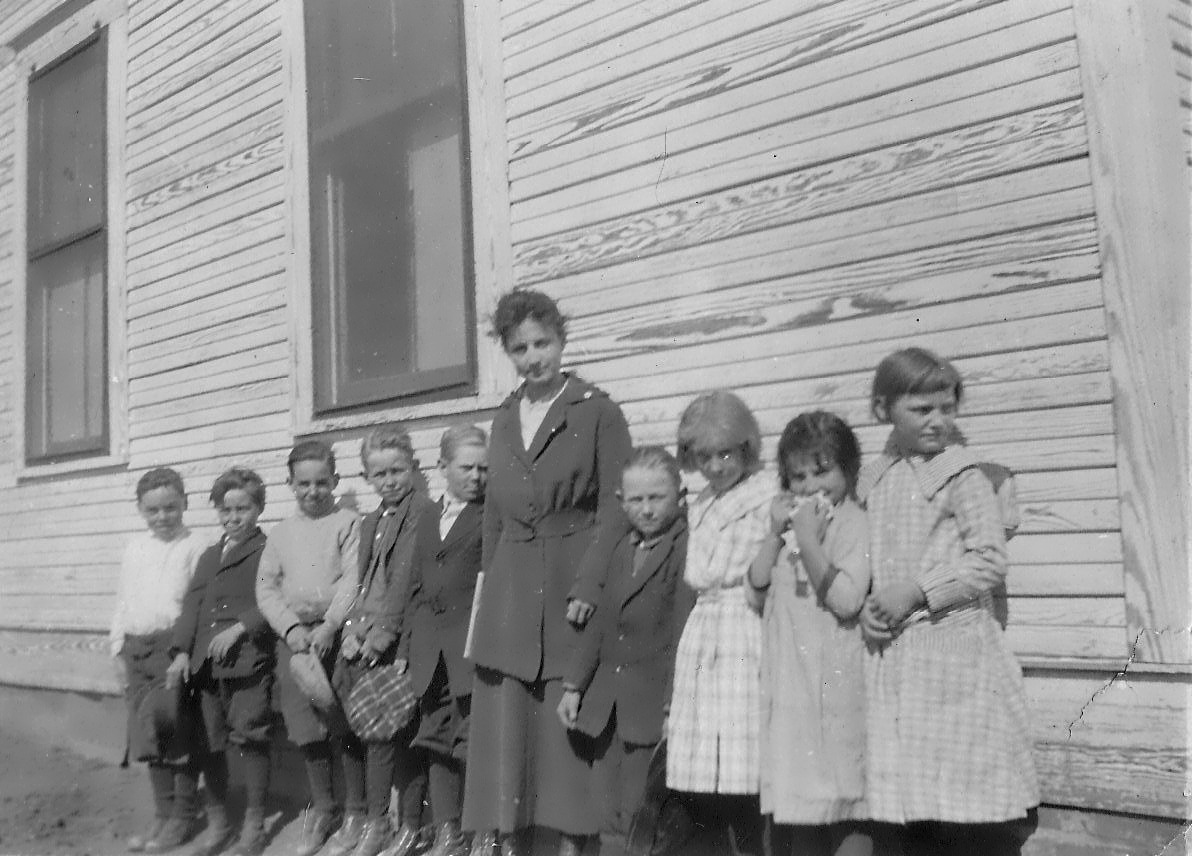 Anson Elementary School Class in 1921 