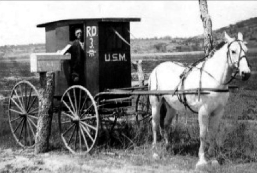 Brown County Mail Cart in 1908