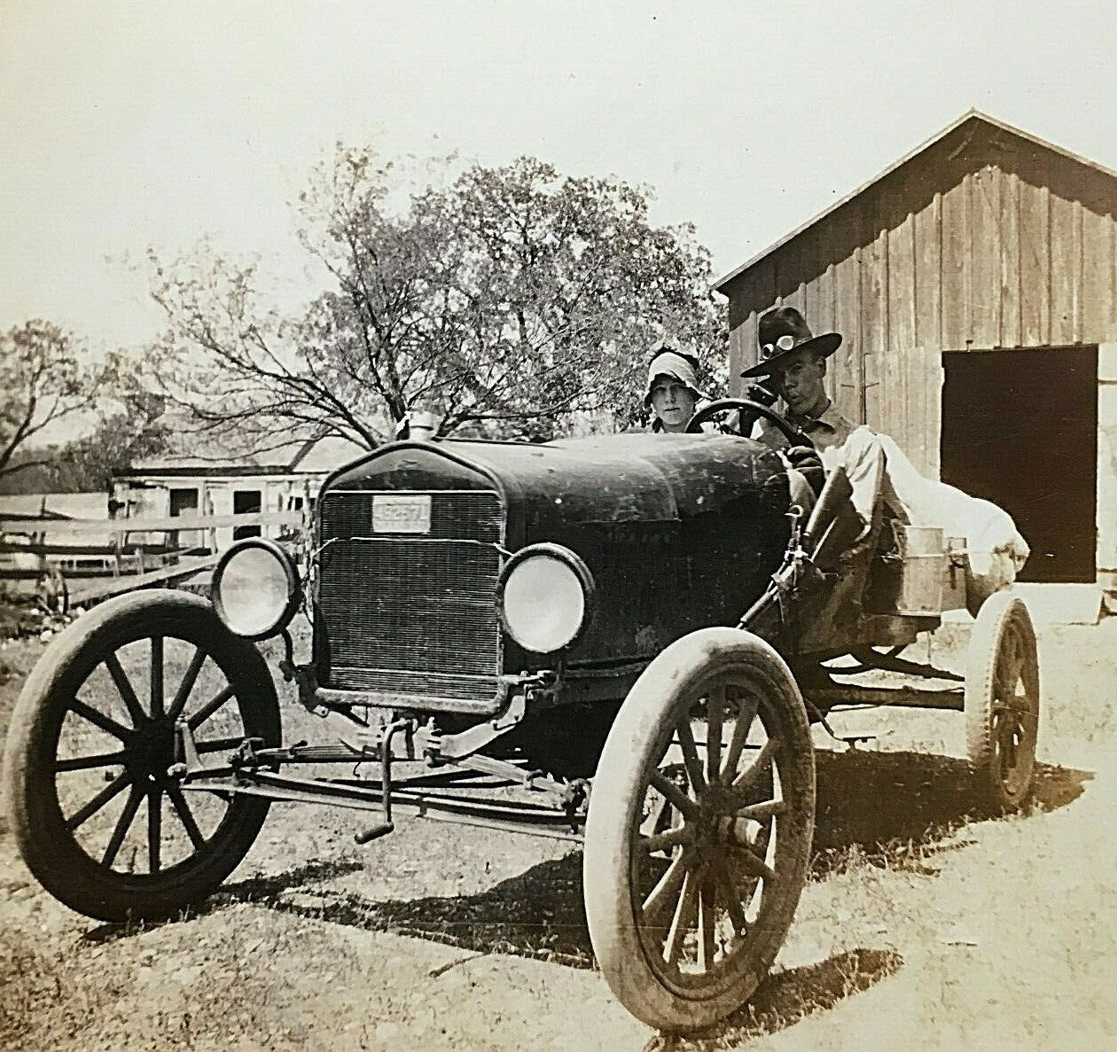Old Car Converted into Truck in 1920