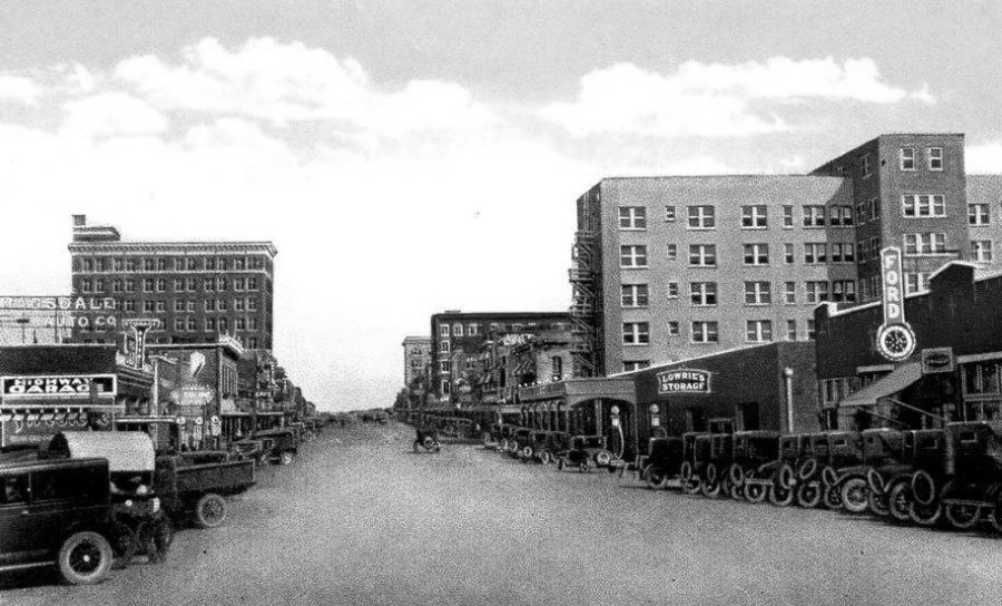 Chadbourne Street San Angelo 1930's