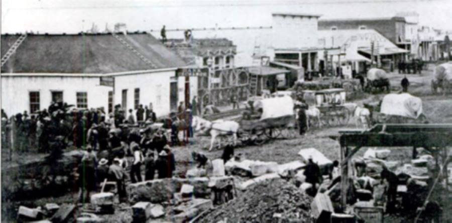 Concho National Bank Construction in 1883