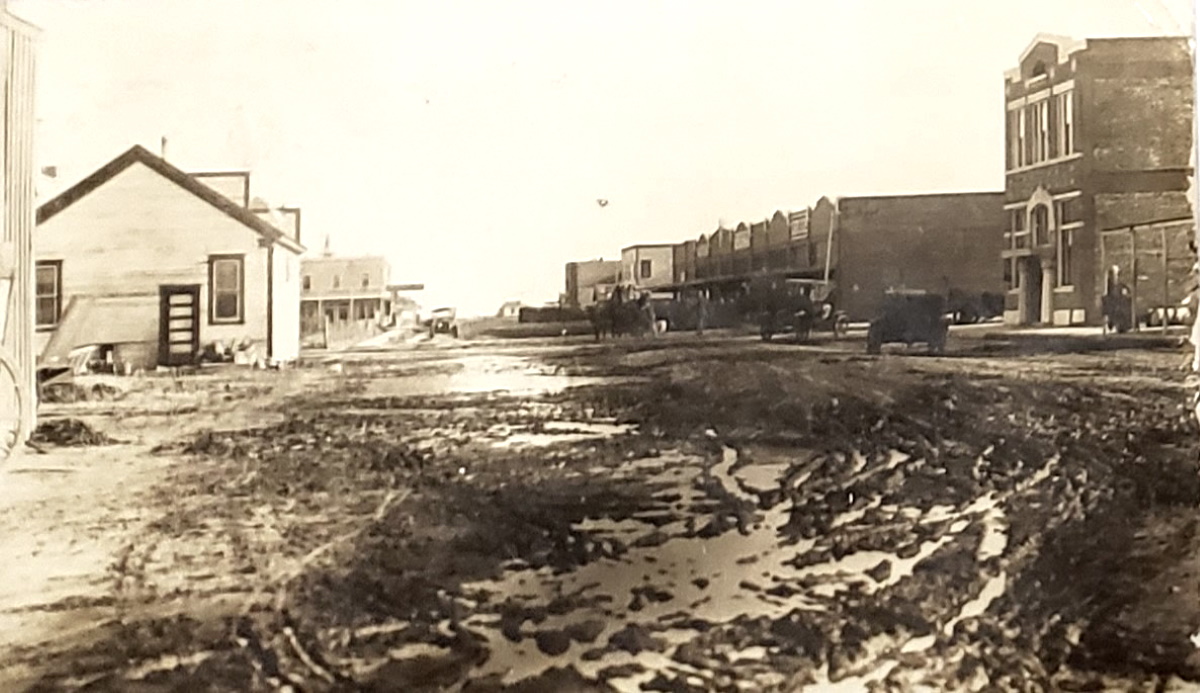 Downtown Ralls Texas in 1917