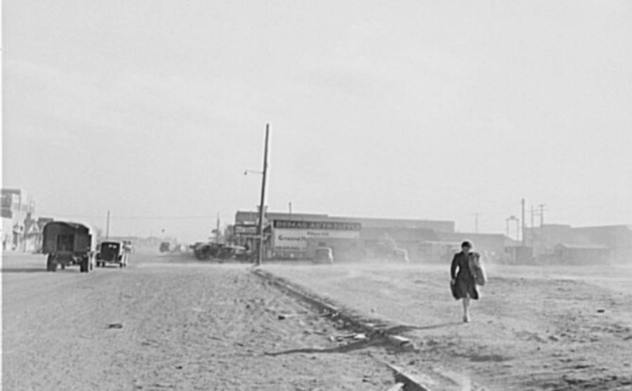 Dumas Main Street in 1942 Dust Storm