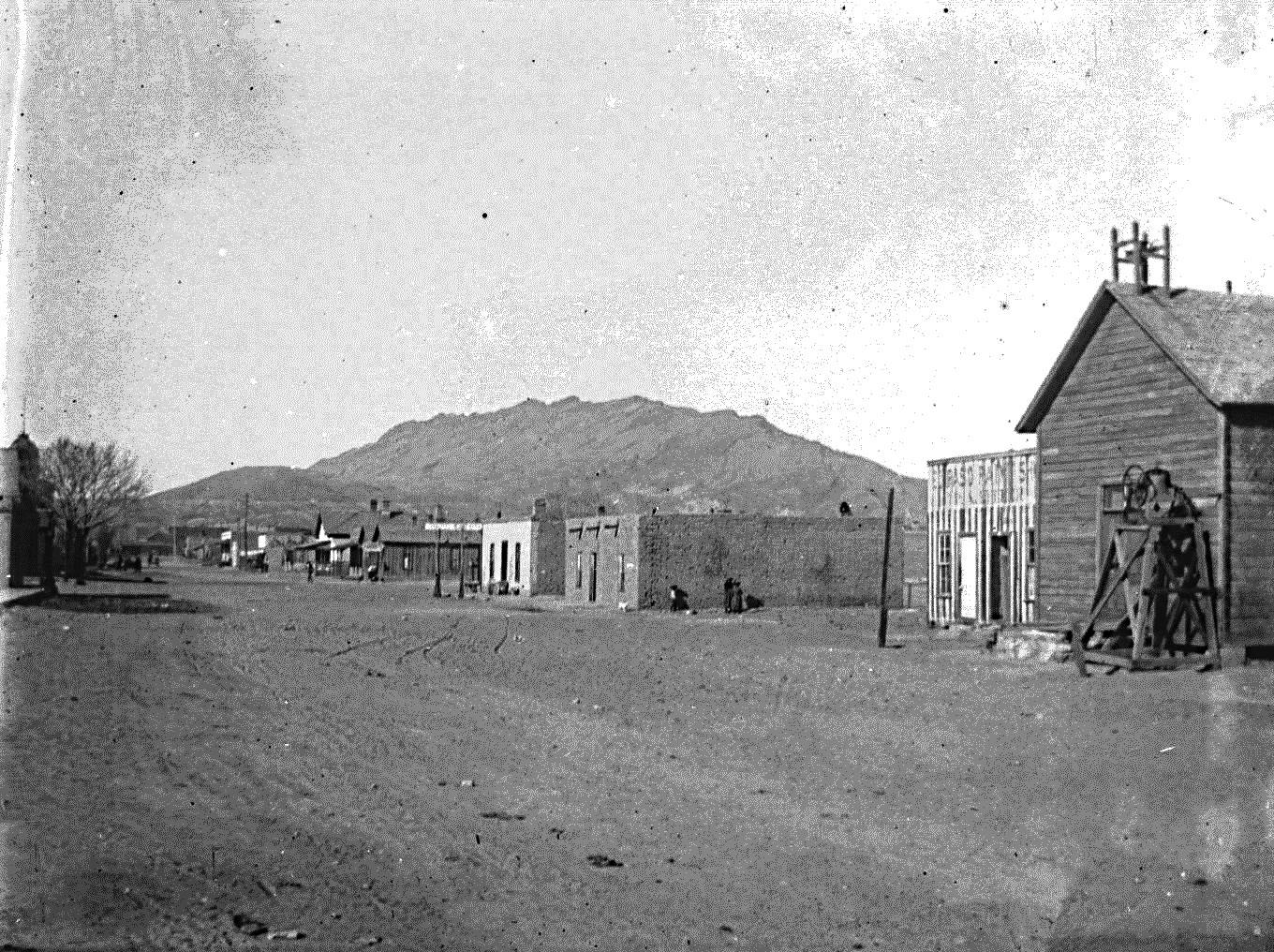 El Paso Street Scene in March 1892