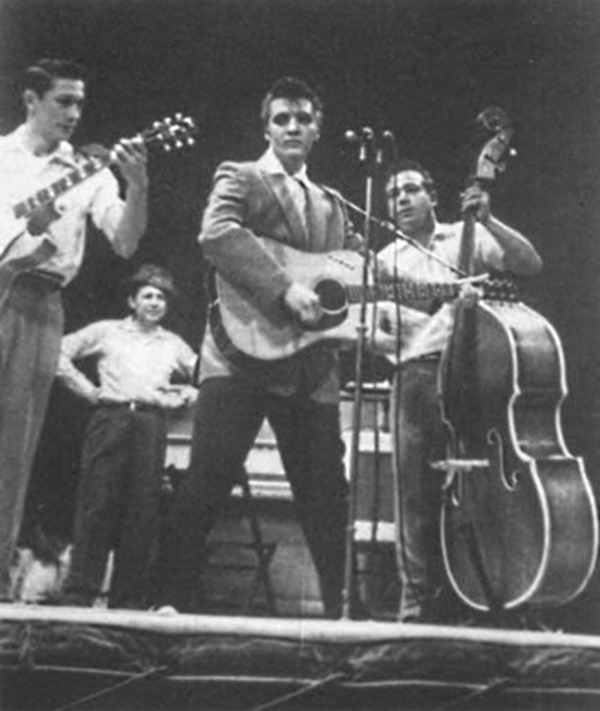 Elvis Presley in Stamford in 1955