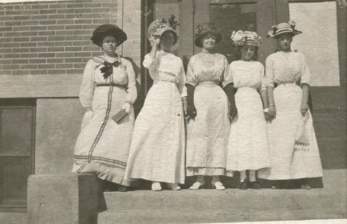 Five Fluvana High School Girls in 1910
