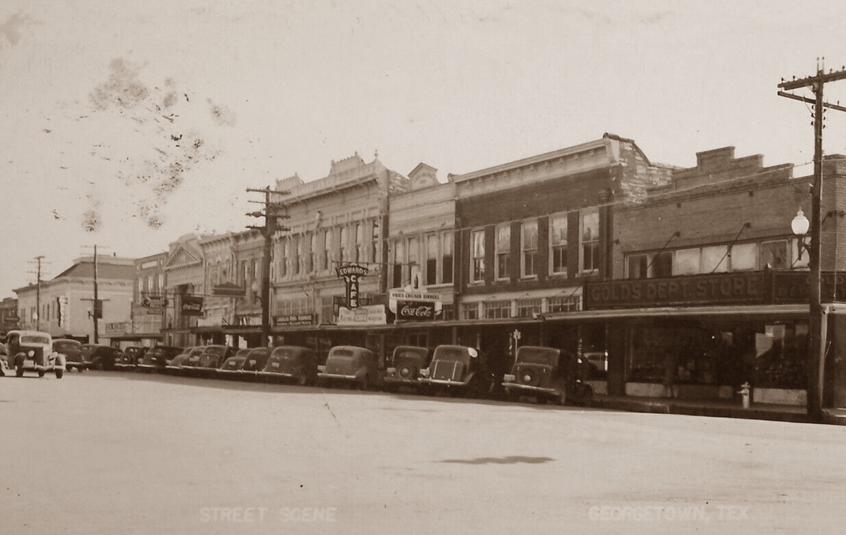Georgetown Texsas Street Scene in 1940s