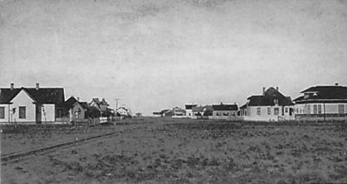 Grand Ave. Stratford Texas in 1908