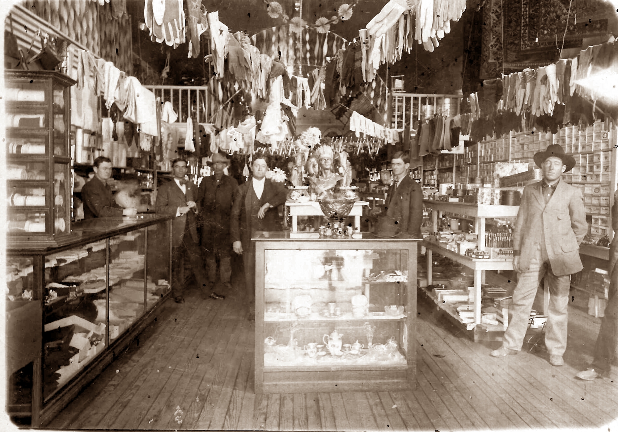 Joe E. Woodard's Store in Childress in 1925