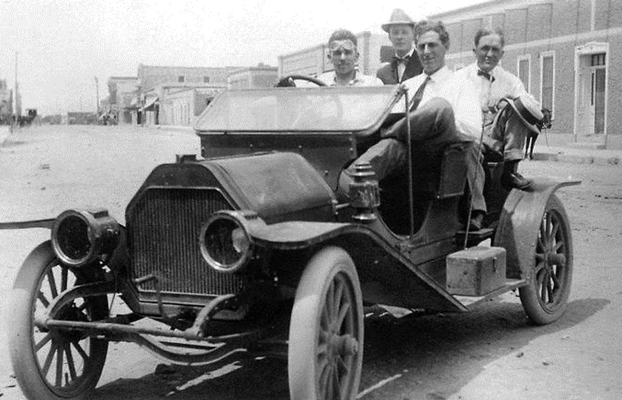 Men in automobile 1910 EL PASO Texas