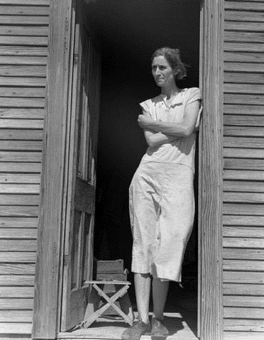 Migrant laborer's wife near Childress Texas 1938