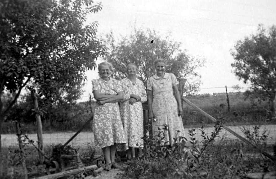Three Women in Stanton in 1940