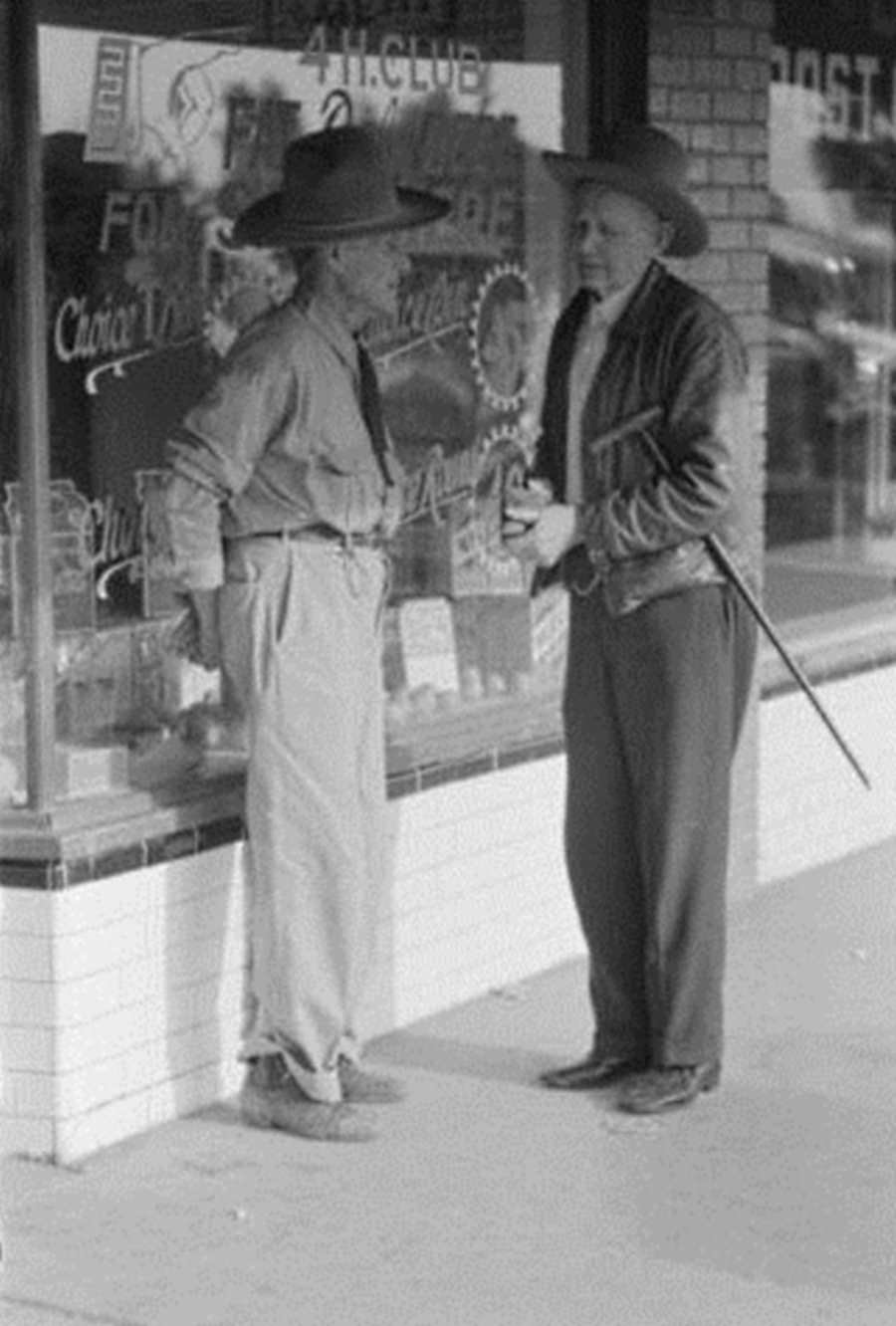 Old Men talking in Crystal City in 1939