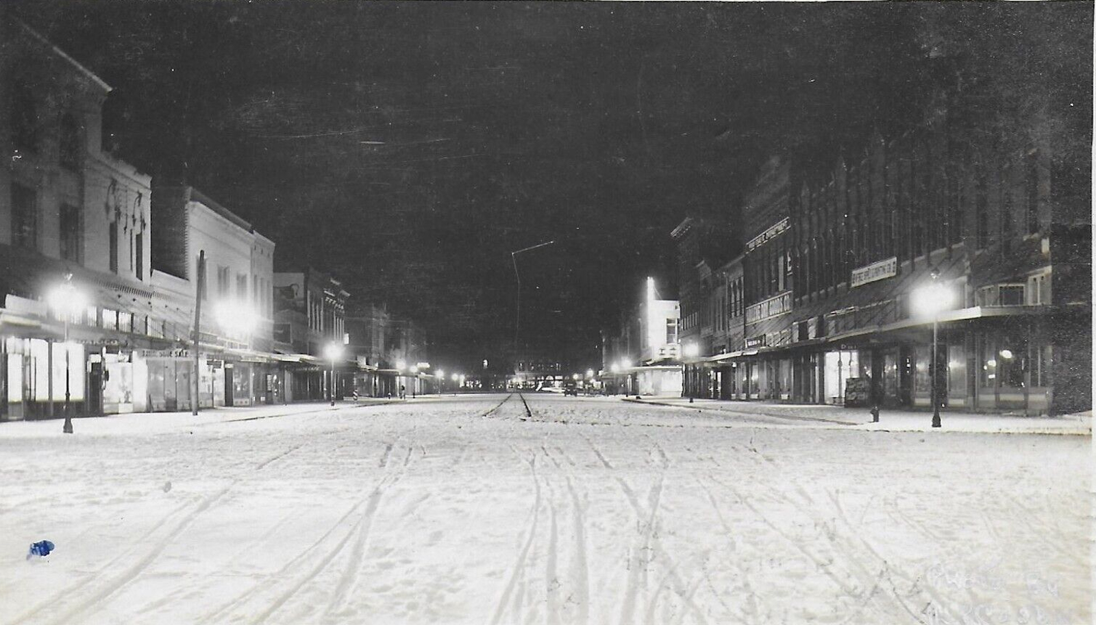 Quiet Night in Abilene in 1913