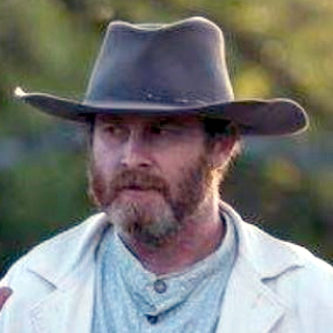 Robert T McDorman