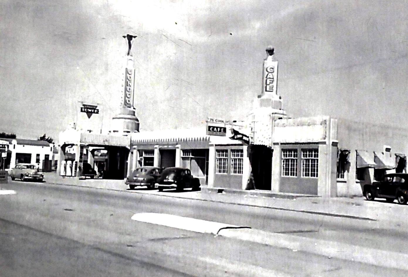 Shamrock Texas Gas Station & Cafe 1940s