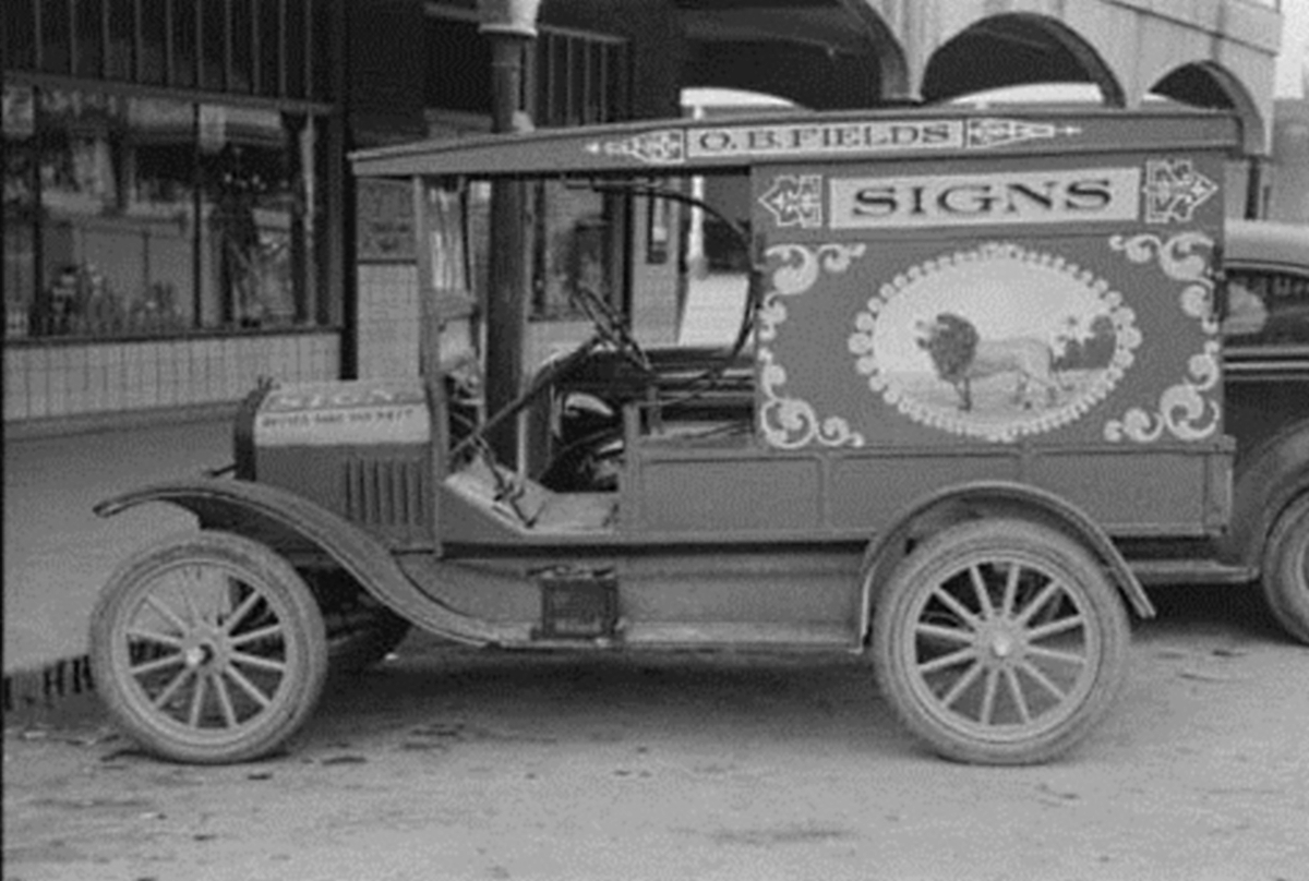 Sign Painters Truck