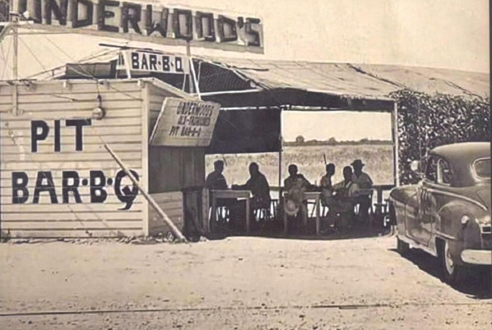 Underwood's Bar-B-Q Stand