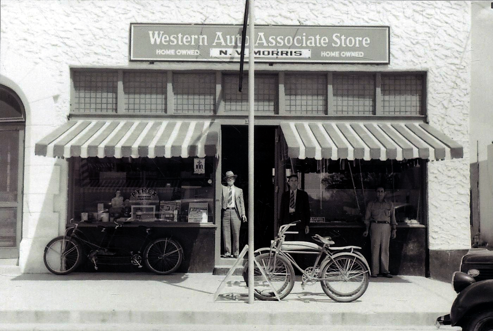 Western Auto Store in 1930s