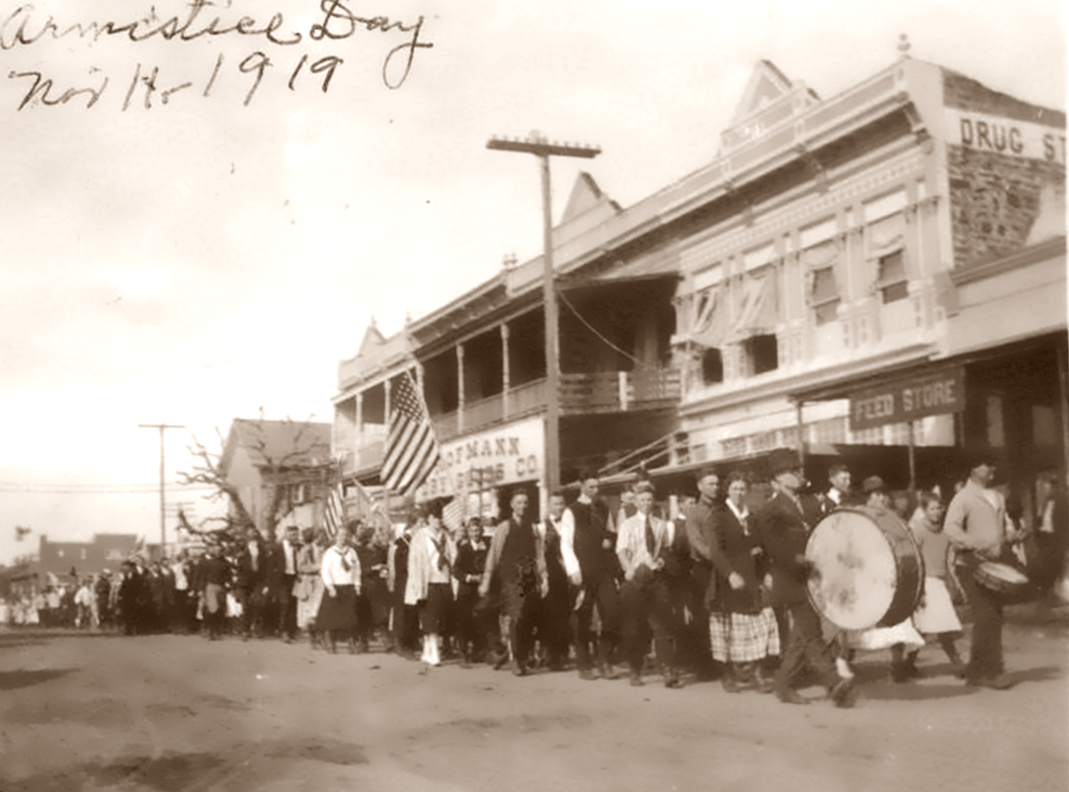 Armistice Day Parade in Mason 1919