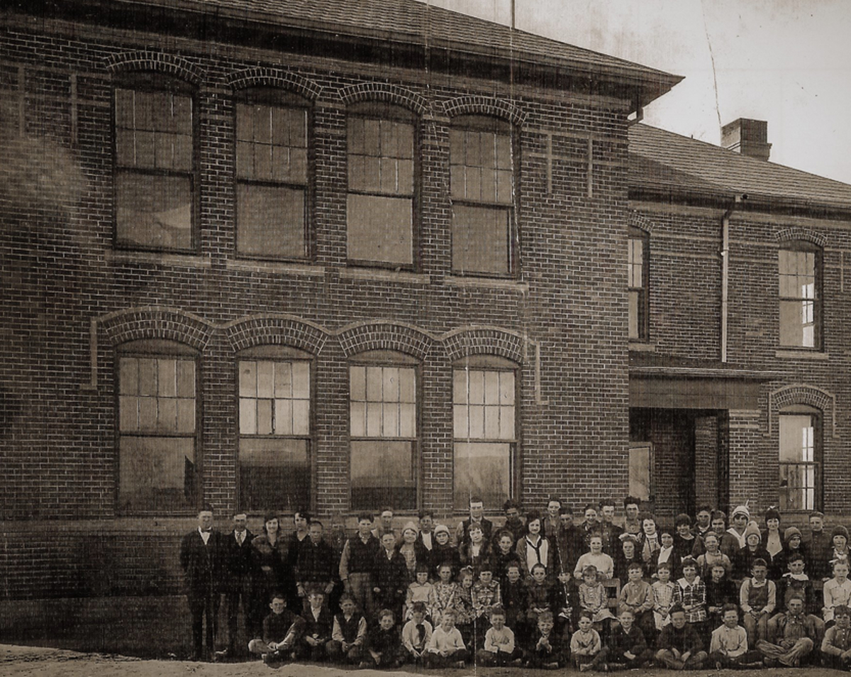 Bovina School in 1905