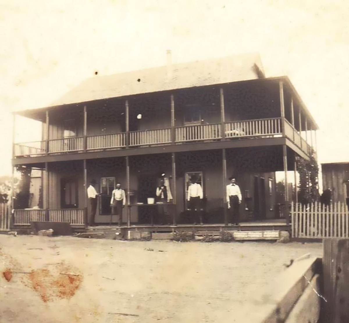 London Hotel in Late 1800s